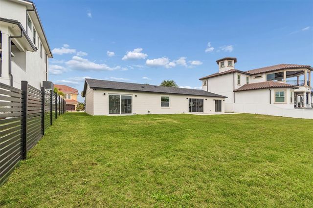 3921 VERSAILLES DRIVE, Tampa, FL 33634