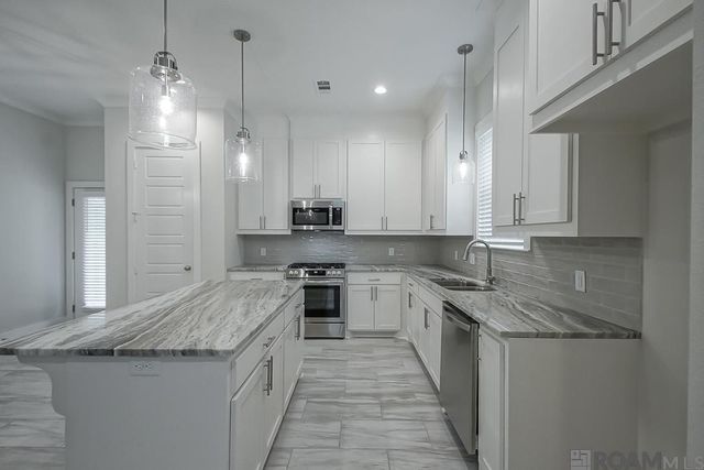 33690 Clinton Allen Rd, Denham Springs, LA 70706