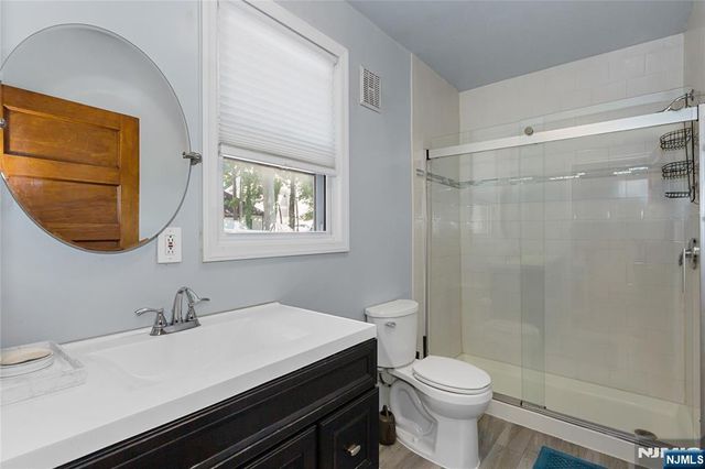 377 Orchard Terrace, Bogota, NJ 07603