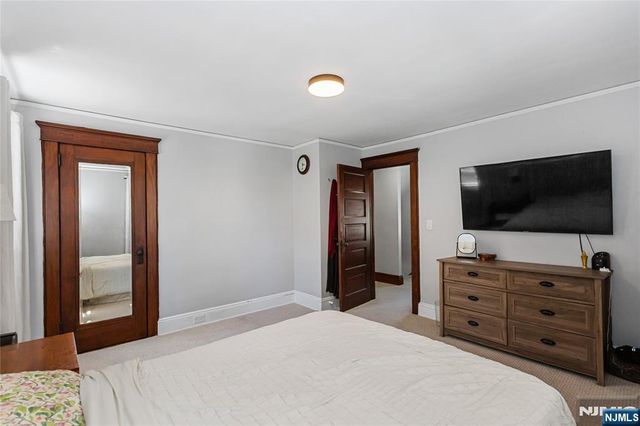 377 Orchard Terrace, Bogota, NJ 07603