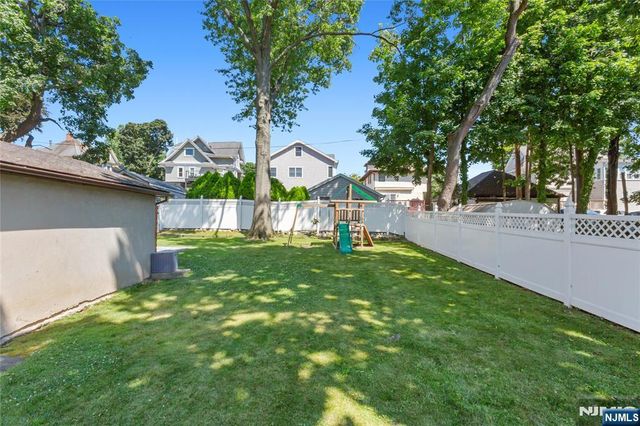 377 Orchard Terrace, Bogota, NJ 07603