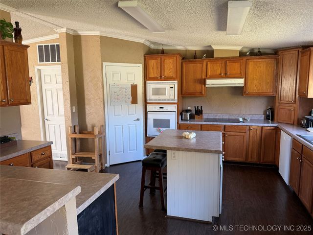 12389 S Chisolm, Caddo, OK 74729