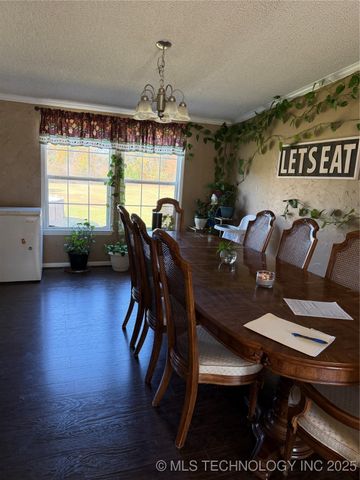 12389 S Chisolm, Caddo, OK 74729