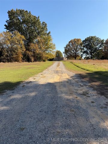 12389 S Chisolm, Caddo, OK 74729