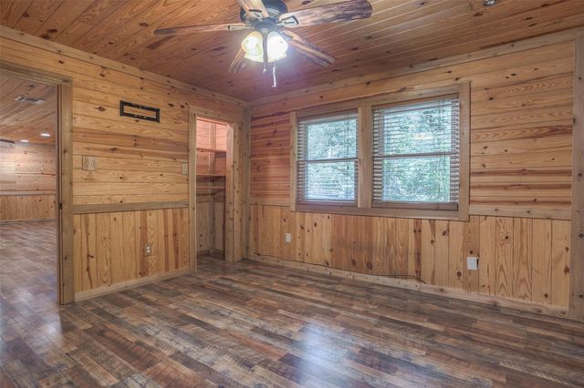 250 Red Bird Lane, Trinity, TX 75862