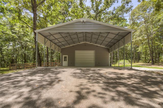 250 Red Bird Lane, Trinity, TX 75862