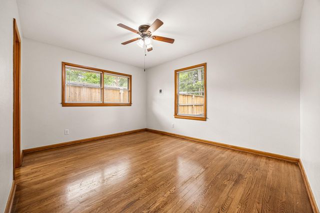 2019 Woodvine Drive, Houston, TX 77055