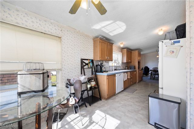 69 Mirage Avenue, Amherst, OH 44001