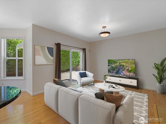 7850 123rd Avenue NE, Kirkland, WA 98033