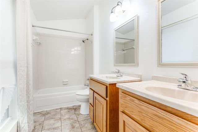 4617 Feathercrest Drive, Fort Worth, TX 76137