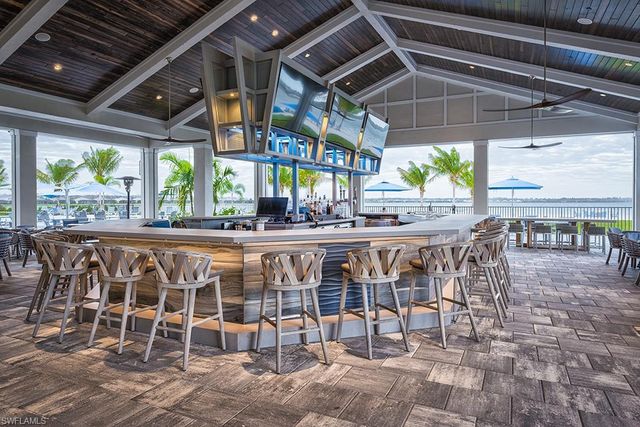 14805 Blue Bay CIR, Fort Myers, FL 33913