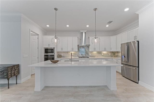 14805 Blue Bay CIR, Fort Myers, FL 33913