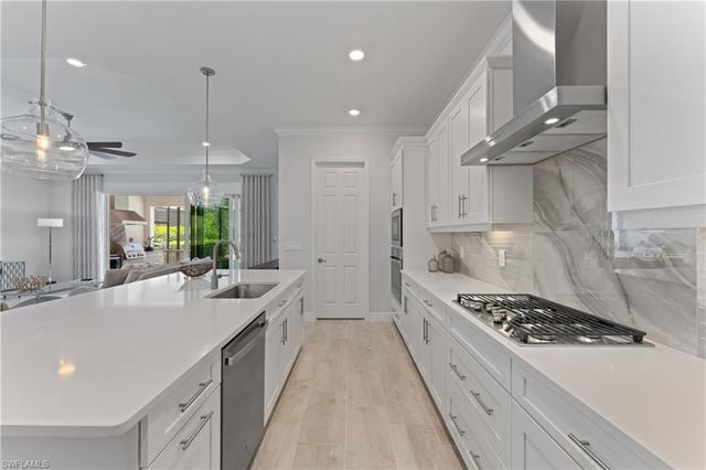 14805 Blue Bay CIR, Fort Myers, FL 33913