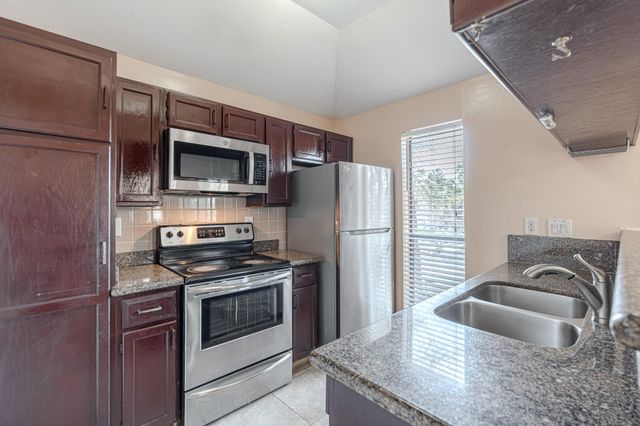 3500 Tangle Brush Drive Drive 182, The Woodlands, TX 77381