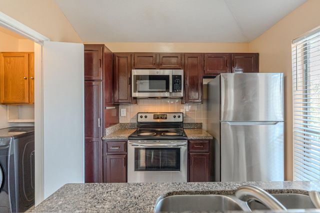 3500 Tangle Brush Drive Drive 182, The Woodlands, TX 77381