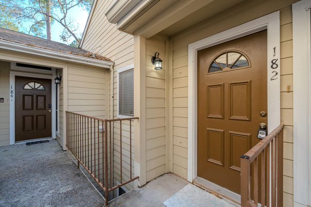 3500 Tangle Brush Drive Drive 182, The Woodlands, TX 77381