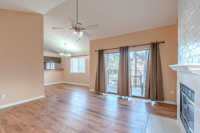 3500 Tangle Brush Drive Drive 182, The Woodlands, TX 77381