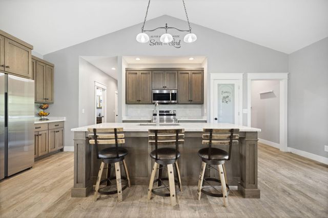 165 Dory Drive, Salvisa, KY 40372