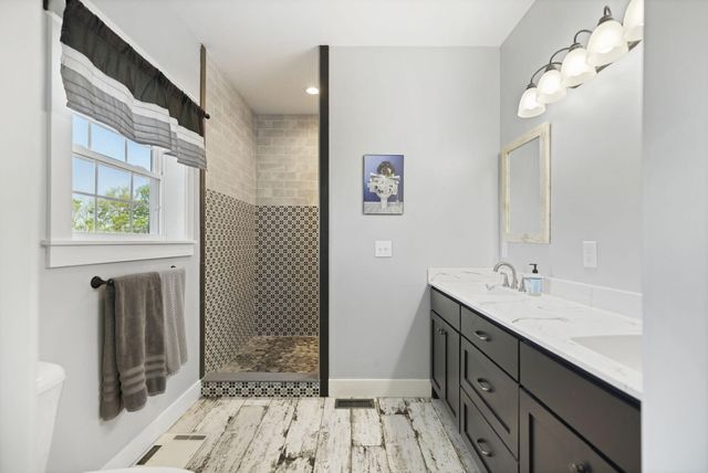 165 Dory Drive, Salvisa, KY 40372