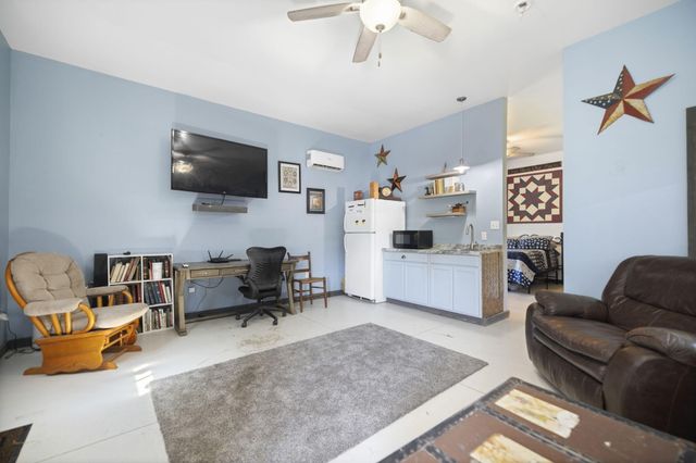 165 Dory Drive, Salvisa, KY 40372
