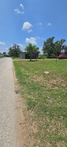 247 Rhoades Lane, Springtown, TX 76082