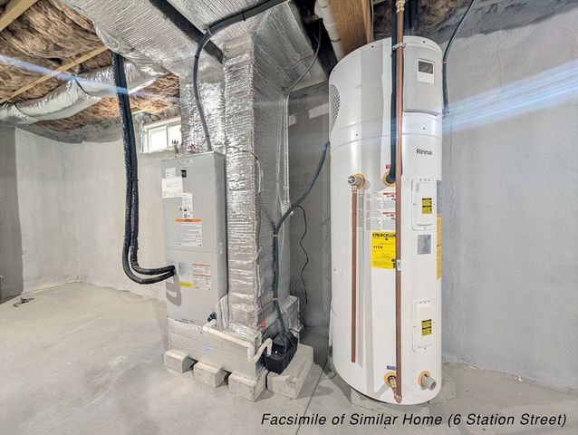 4 Station St, Kingston, MA 02364