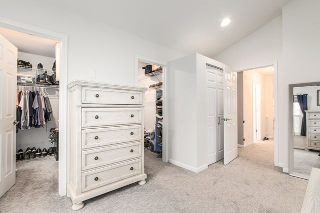 770 Lambert Lane 96-6, Bartlett, IL 60103