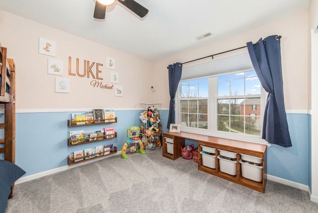 770 Lambert Lane 96-6, Bartlett, IL 60103