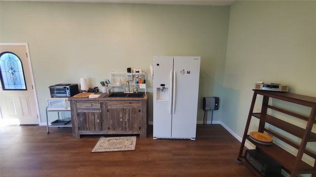11202 Lakeside Drive, Mabank, TX 75156