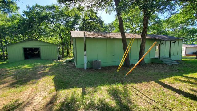 11202 Lakeside Drive, Mabank, TX 75156
