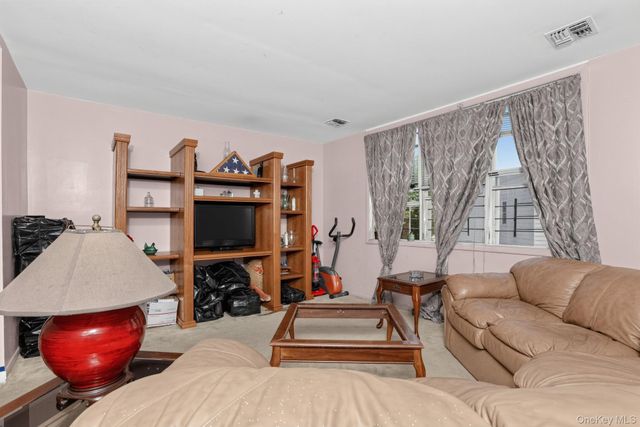 219 Admiral Lane 2219H, Bronx, NY 10473