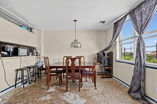 219 Admiral Lane 2219H, Bronx, NY 10473