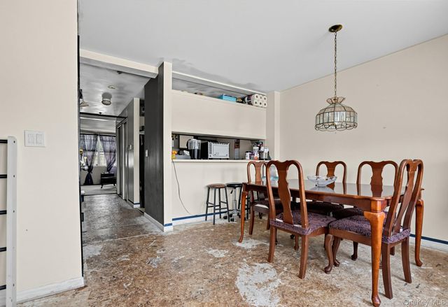 219 Admiral Lane 2219H, Bronx, NY 10473