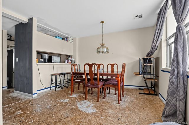 219 Admiral Lane 2219H, Bronx, NY 10473