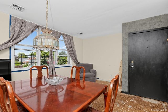 219 Admiral Lane 2219H, Bronx, NY 10473
