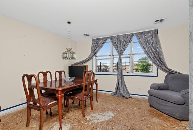 219 Admiral Lane 2219H, Bronx, NY 10473