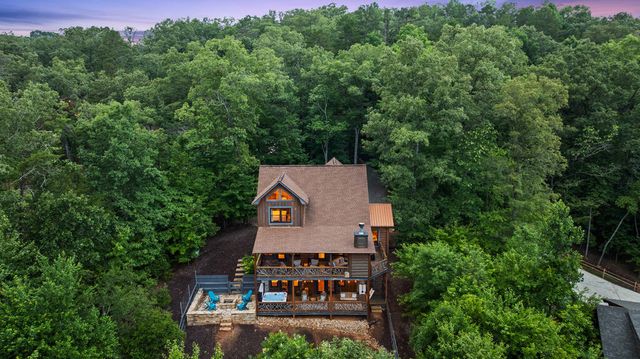 98 Shalom Lane, Blue Ridge, GA 30513