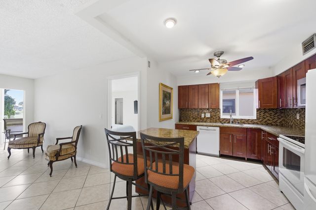 129 Piedmont C, Delray Beach, FL 33484