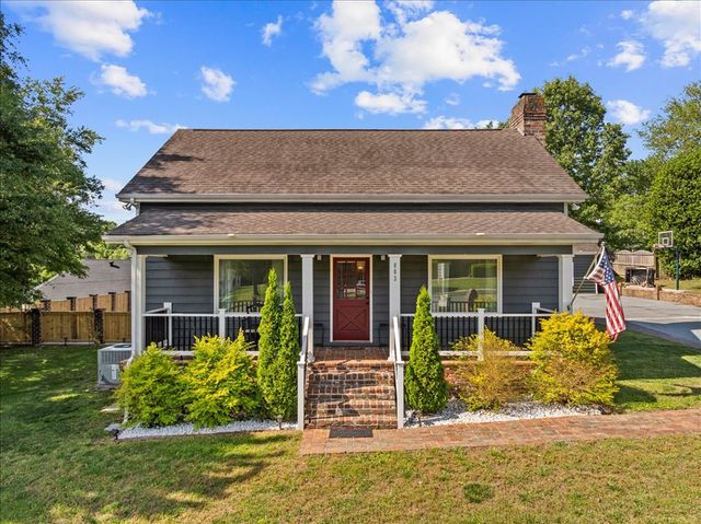 803 W Waugh Street, Dalton, GA 30720