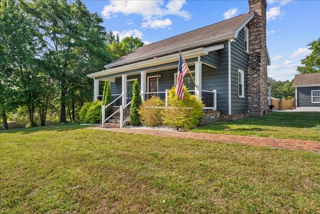 803 W Waugh Street, Dalton, GA 30720