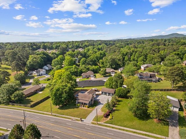 803 W Waugh Street, Dalton, GA 30720