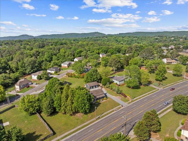 803 W Waugh Street, Dalton, GA 30720
