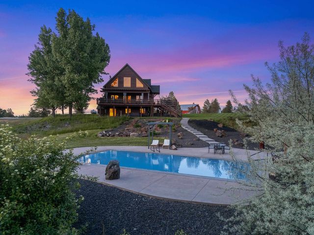 16010 W JADE Ln, Medical Lake, WA 99022