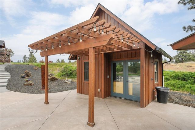 16010 W JADE Ln, Medical Lake, WA 99022