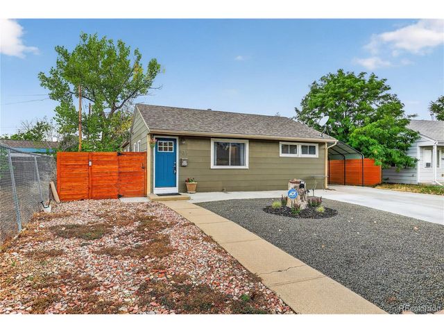 937 Kramer Ct, Aurora, CO 80010