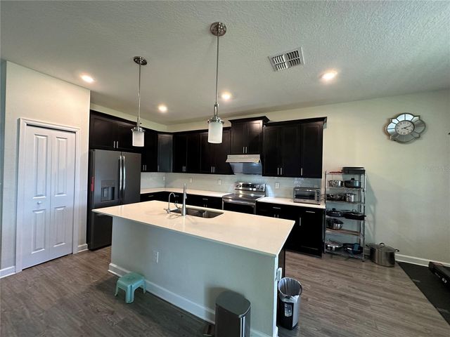 2093 LAKE SIDE AVENUE, Davenport, FL 33837