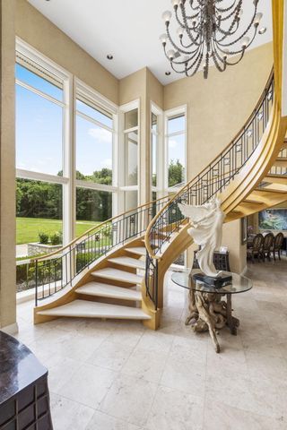 318 S Farm Road 193, Springfield, MO 65809