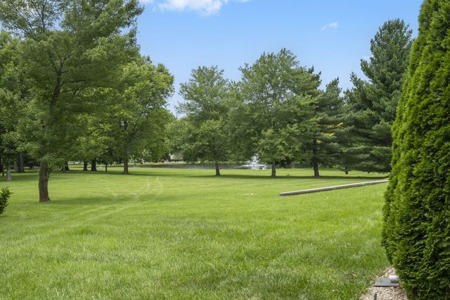 318 S Farm Road 193, Springfield, MO 65809