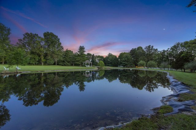 318 S Farm Road 193, Springfield, MO 65809