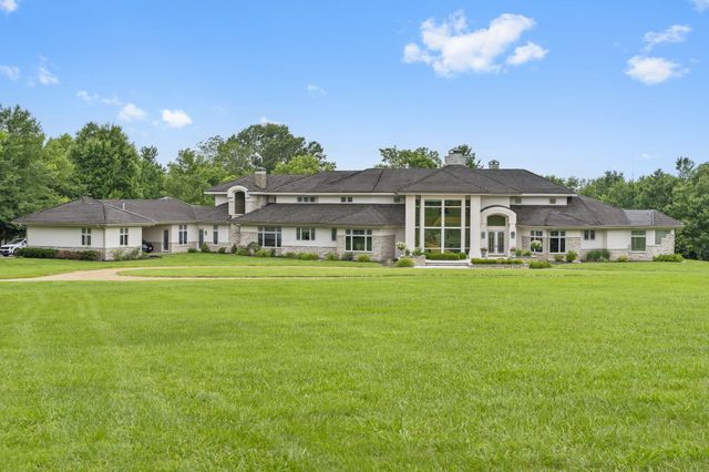 318 S Farm Road 193, Springfield, MO 65809